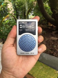 Pocket ELPA radio ER-10