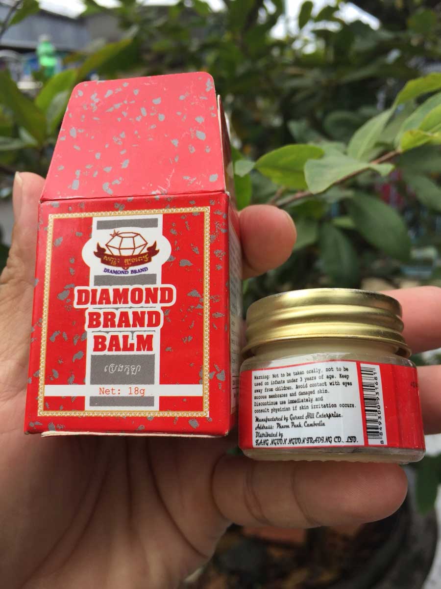 Dầu cù là Diamond Brand Balm Thái Lan